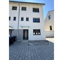 Moderne Doppelhaushälfte in ruhiger, zentrumsnaher Lage von Heidenheim - Neubau-Erstbezug - Heidenheim an der Brenz Innenstadt