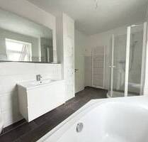 Helle 3,5-Zimmer-Wohnung mit zwei Bädern in Chemnitz Reichenbrand