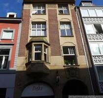 Aachen-City: Sehr gut geschnittene 4 Zi-Whng. im Zentrum, mit Einbauküche; WG geeignet