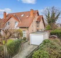 Ansprechende Doppelhaushälfte mit Garage in ruhiger Wohnstraße - Aachen Richterich