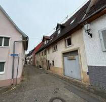 Historisches Reihenhaus in der Altstadt von Kenzingen * Denkmalschutz * Renovierungsbedürftig