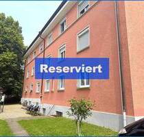 Bezugsfrei und sanierte 4-Zimmer-Wohnung im 1. OG, in zentraler Lage! - Singen (Hohentwiel)