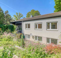 Einfamilienhaus mit großem Grundstück und viel Potential - Karlsruhe Bergwald