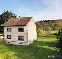 Großzügiges Einfamilienhaus mit Baugrundstück in ruhiger Endlage! - Mandelbachtal Wittersheim