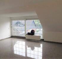 Frechen, zentrale helle ruhige 2 Zimmer, 64 m², Tageslichtbad, Balkon, Garage