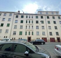 Schöne 1ZKB - Altbauwohnung in Leipzig zu verkaufen.