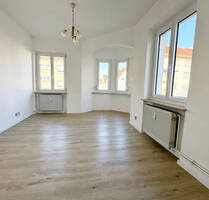 2 Zimmer-Wohnung im 1.OG in Singen-Mitte - Singen (Hohentwiel) / Hohentwiel