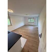 Neu renovierte 3 Zimmer Wohnung - Stuttgart Bergheim