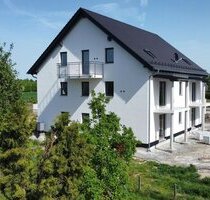 ERSTBEZUG - 2 Zimmer - Niedrige Nebenkosten im KfW40 Haus - Straßkirchen