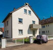 Seltene Gelegenheit in Wernau: Zweifamilienhaus mit Gartenparadies