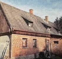 Familienfreundliches Haus mit Potenzial zur Renovierung in Oelsnitz