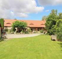 Wohnträume leben: Gehobenes Einfamilienhaus mit Garten, Spa-Bereich und Garage in Sömmerda-Frohndorf