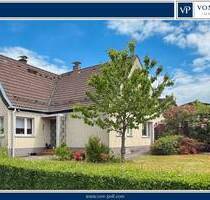 Zweifamilienhaus mit Doppelgarage und großem Grundstück in RS-Westhausen - Remscheid