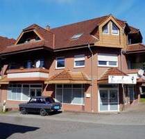 Schöne 2 ZKB im Obergeschoss mit EBK und Balkon - Geestland Bad Bederkesa
