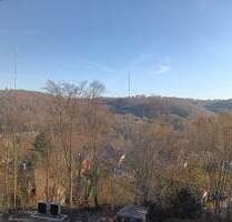 Helle 3-Raum-DG Wohnung mit Balkon in Velbert! BAD UND GÄSTE-WC NEU!