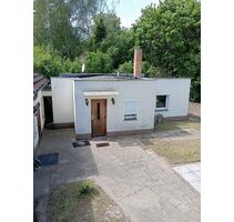 kleiner Bungalow 60 qm, sanierungsbedürftig auf sonnigem Grundstück - Berlin Schmöckwitz