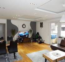 Großzügig geschnittene 4 Zimmer-Wohnung mit Balkon und Tiefgaragen-Stellplatz - Geislingen an der Steige