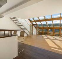 Exklusives Reihenmittelhaus mit Panoramablick und Einliegeroption in Hofheim-Lorsbach - Hofheim am Taunus