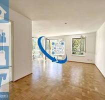 Oberföhring: Moderne 2-Zimmer-Wohnung mit Balkon und TG-Stellplatz - München Bogenhausen