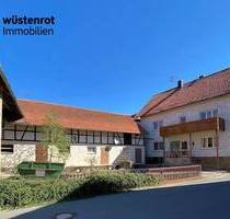 Viel Potenzial! Einfamilienhaus mit Nebengebäuden in Zapfendorf-Oberoberndorf - Zapfendorf / Oberoberndorf