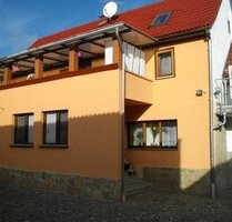 Sanierte ETW 4,5 Raum; 1. OG + DG in einem 2. Familien Bauernhaus in Jena- OT Isserstedt !