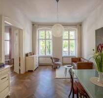 Traumhafte Beletage - 3-Zimmer-Wohnung mit Balkon in Friedrichshain - Berlin