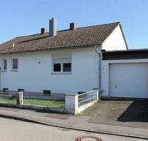 Attraktives Zweifamilienhaus in Südlage - Stammham
