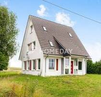 Zwei Einheiten. Ein Zuhause. Viele Perspektiven. - Hoikendorf