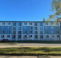 Mehrfamilienhaus mit 24 Wohneinheiten im Stadtzentrum abzugeben! - Hoyerswerda