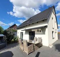 Baujahr 2016 - Charmantes Einfamilienhaus in ruhiger und zentraler Lage - Wolfenbüttel / Salzdahlum