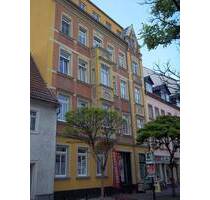 W2290 - Tolle 3-Raumwohnung im Riesa Zentrum mit Südbalkon