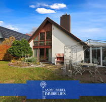 Mehr Licht, mehr Zuhause - Top-Familienlage | Westausrichtung | 2 Bäder | Garage & Carport | Kamin - Norderstedt Glashütte