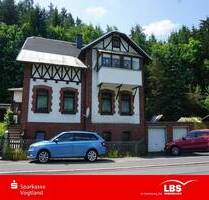 Zweifamilienhaus sucht neuen Eigentümer! - Adorf