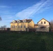 Vierseitenhof inkl. 3 Wohneinheiten nähe Flughafen Berlin Schönefeld