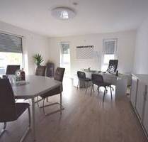 Vielseitig nutzbare Halle mit Büroetage im Gewerbegebiet - Edingen Neckarhausen