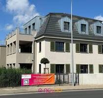 Wolfenbüttel: Natürlich mit Aufzug, Tiefgaragenplatz und Balkon! Helle 3-Zim.-Neubauwohnung