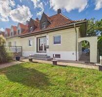 RESERVIERT! Tradition bewahrt, Zukunft gestaltet - Renoviertes Reiheneckhaus in Heessen - Hamm