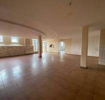 Große Fläche für Produktion oder Lager sucht innovativen Betreiber - Aschaffenburg