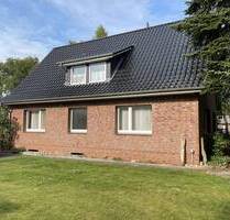 GROSSZÜGIGES EINFAMILIENHAUS IN RUHIGER LAGE - Wohnste