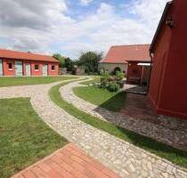 Traumhafter Dreiseitenhof: Zwei Wohnhäuser, Scheune, unverbauter Blick, Pferdehaltung möglich - Gollenberg Schönholz-Neuwerder