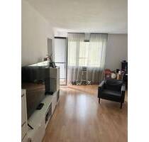 Nähe FH u. Wöhrder Wiese ! Hübsche 1-ZW, 38 m², Balkon, kl. EBK gegen Ablöse, 5.OG mit Aufzug - Nürnberg