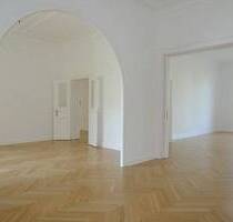 TOP Lage am Ku’damm (Lehniner Platz) - sehr repräsentative, großzügig geschnittene Altbauwohnung - Berlin Wilmersdorf