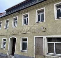 sanierungsbedürftiges Mehrfamilienhaus in Dippoldiswalde