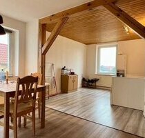 2 schöne Dachgeschosswohnungen - 98.000,00 EUR Kaufpreis, ca.  93,00 m² in Lutherstadt Wittenberg (PLZ: 06886)