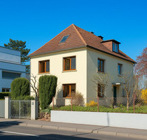 NEU: Gepflegtes Mehrfamilienhaus in beliebter Wohnlage OST ++praktische Wohnungen++GARAGE++ - Stuttgart