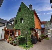 Historisches Einfamilienhaus mit Charakter in Kestert!