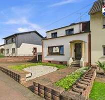 Charmantes Einfamilienhaus mit großem Garten und Waldblick - Sanierungsobjekt mit Potenzial! - Nalbach Piesbach