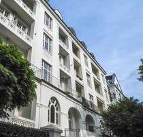 Luxuriöse Altbauwohnung mit Stil - großzügiges Wohnerlebnis in bester Lage - Hamburg Winterhude