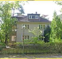 Frohnau! Ansprechendes Dreifamilienhaus mit 2 bezugsfreien Wohnungen im EG u. OG - Berlin