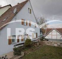 kleine sanierte DHH oder Ferienhaus in ruhiger Lage in Obernzenn